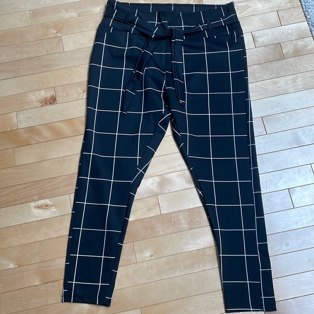 Rouge Collection black and white stretch pants size 1x